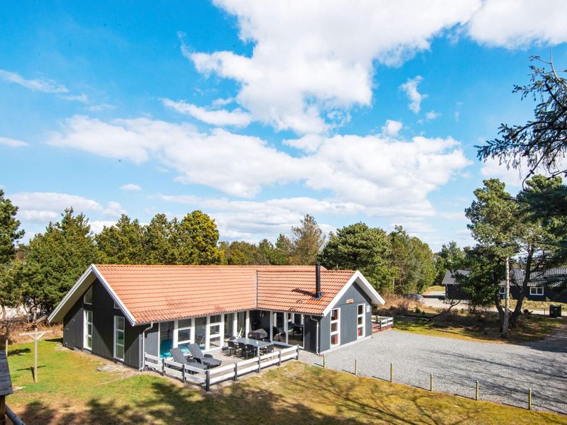 23373593-Ferienhaus-8-Blåvand-800x600-0