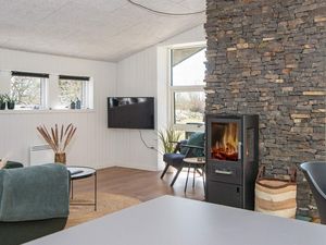 23089925-Ferienhaus-6-Blåvand-300x225-3