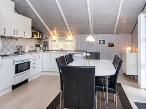 21966437-Ferienhaus-6-Blåvand-300x225-4