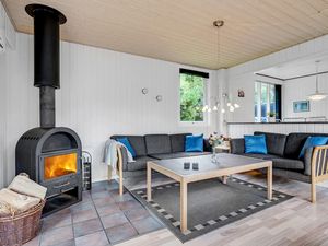 23731225-Ferienhaus-7-Blåvand-300x225-2