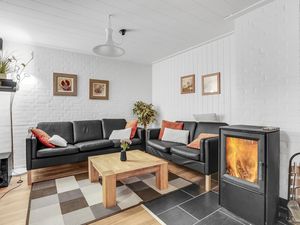 23731339-Ferienhaus-12-Blåvand-300x225-3