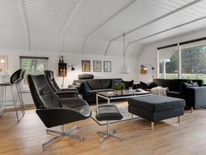 23733740-Ferienhaus-8-Blåvand-300x225-2