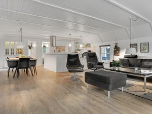 23733740-Ferienhaus-8-Blåvand-300x225-4