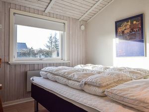 23727922-Ferienhaus-6-Blåvand-300x225-5