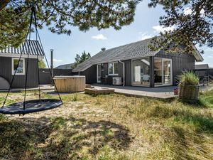 23728766-Ferienhaus-6-Blåvand-300x225-1