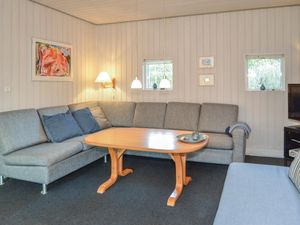 23728818-Ferienhaus-8-Blåvand-300x225-2