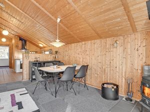 23736502-Ferienhaus-5-Blåvand-300x225-4