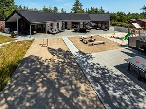 Ferienhaus für 14 Personen (236 m²) in Blåvand