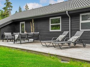 23730356-Ferienhaus-8-Blåvand-300x225-1