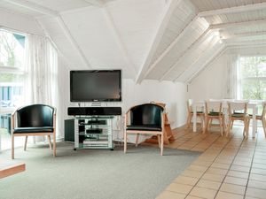 23728815-Ferienhaus-6-Blåvand-300x225-2