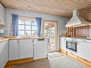 23729882-Ferienhaus-8-Blåvand-300x225-4