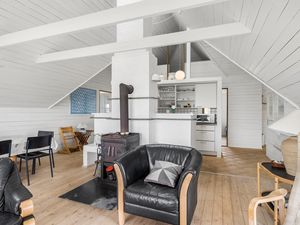 24038259-Ferienhaus-10-Blåvand-300x225-4