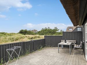 24038296-Ferienhaus-6-Blåvand-300x225-1