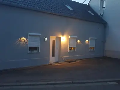 Ferienhaus mit Parkplatz vor der Tür