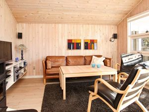 512198-Ferienhaus-6-Blokhus-300x225-4