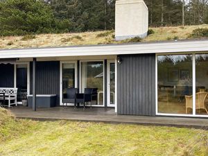 23551818-Ferienhaus-6-Blokhus-300x225-1