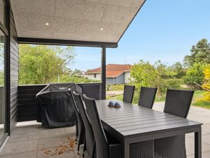 23863666-Ferienhaus-12-Blokhus-300x225-5