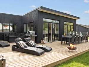 Ferienhaus für 14 Personen (242 m²) in Blokhus