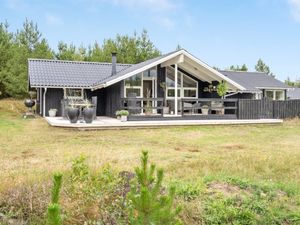 23863131-Ferienhaus-8-Blokhus-300x225-0