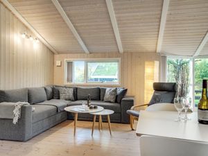 23862191-Ferienhaus-6-Blokhus-300x225-1