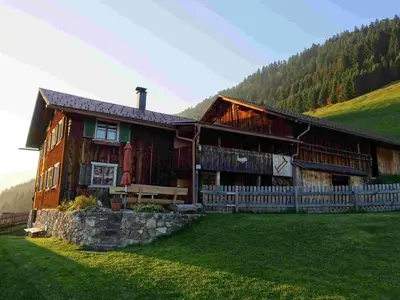 Ferienhaus für 16 Personen (130 m²) in Blons 3/10