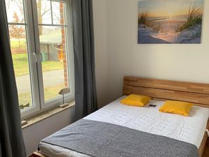 24020818-Ferienhaus-4-Bodstedt-300x225-5