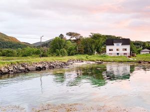 Ferienhaus für 8 Personen (136 m²) in Bølandet