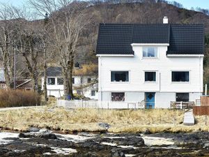 23453107-Ferienhaus-8-Bølandet-300x225-1