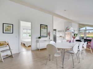 23822630-Ferienhaus-8-Børkop-300x225-5