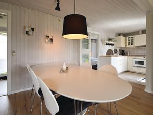 23822679-Ferienhaus-8-Børkop-300x225-3