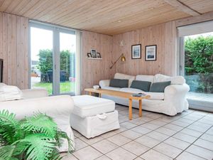 22881163-Ferienhaus-8-Børkop-300x225-1