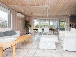 22881163-Ferienhaus-8-Børkop-300x225-3