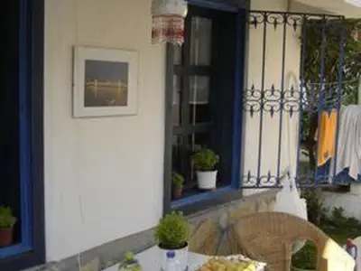 Kl.Garten vor dem Haus