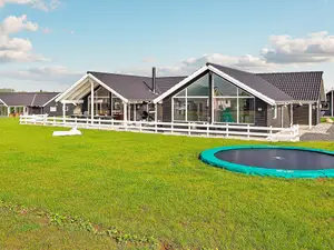 Ferienhaus für 14 Personen (200 m²) in Bogense