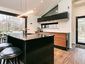 23334553-Ferienhaus-7-Bogense-300x225-1