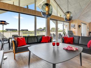 23728155-Ferienhaus-16-Bogense-300x225-1