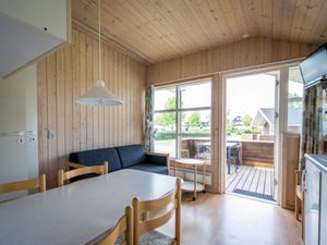 24044319-Ferienhaus-5-Bogense-300x225-2