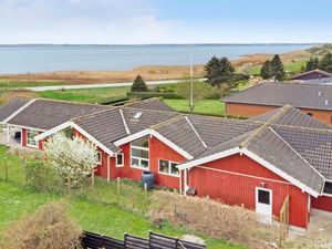 Ferienhaus für 8 Personen (248 m&sup2;) in Bogø By