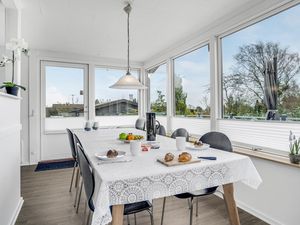 23751761-Ferienhaus-6-Bogø By-300x225-4