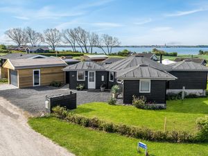 23757402-Ferienhaus-6-Bogø By-300x225-0