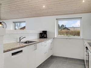 23762657-Ferienhaus-8-Bogø By-300x225-4