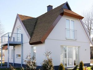 23281860-Ferienhaus-4-Boiensdorf-300x225-2