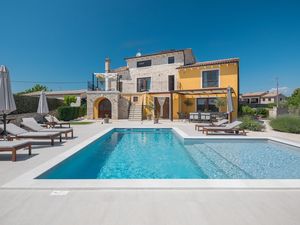 23725744-Ferienhaus-13-Bokordići-300x225-0