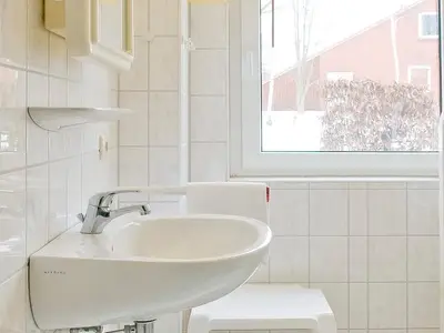Badezimmer mit Dusche