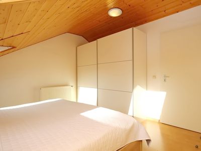 Kleiderschrank im oberen Schlafzimmer