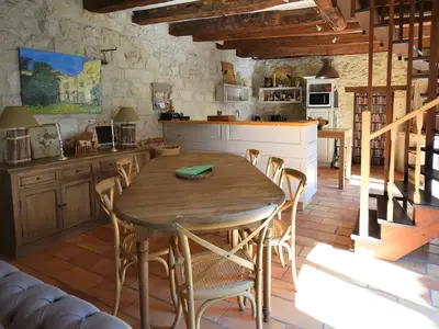 DiningRoom