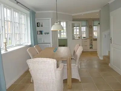 Ferienhaus für 4 Personen (130 m²) in Borgsum 3/10
