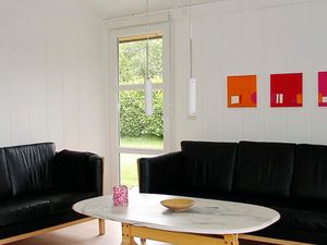 512488-Ferienhaus-6-Bork Havn-300x225-5