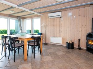 512499-Ferienhaus-8-Bork Havn-300x225-5