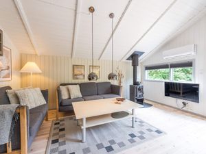 23562481-Ferienhaus-4-Bork Havn-300x225-1